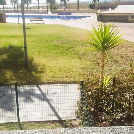 Onze - Primera Línea De Mar Con Piscina Apartamento *