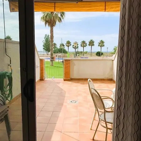Onze - Primera Línea De Mar Con Piscina Apartamento *